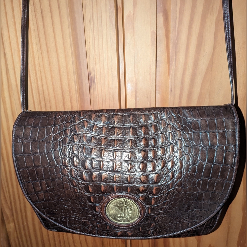 Mika Vintage Brown and Gold Shoulder Bag with Crocodile Texture - Picture 4 of 11